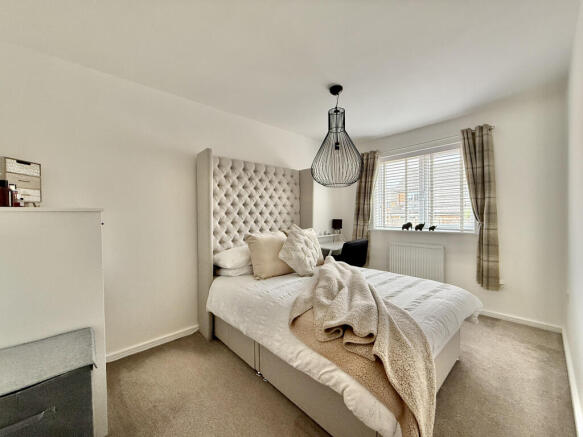 3 bed Semi-Detached for sale Image 11