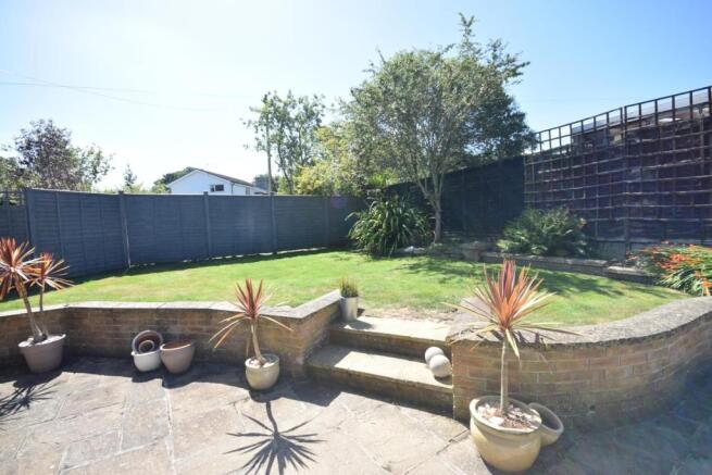GARDEN.JPG