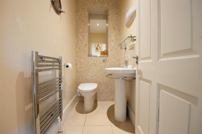 Downstairs WC.jpg