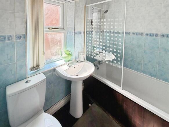 3 bed Terraced for sale Image 4