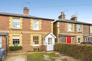 4, Magazine Cottages, Old Manor Lane, Guildford GU4 8NE