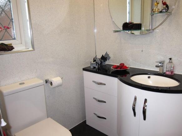 En Suite Shower Room