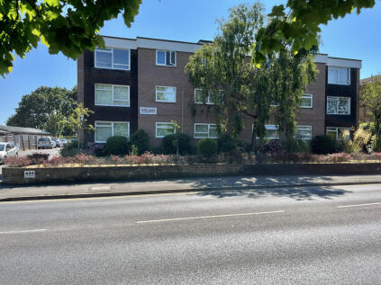 Wimborne Road, Oakdale, Poole, BH15