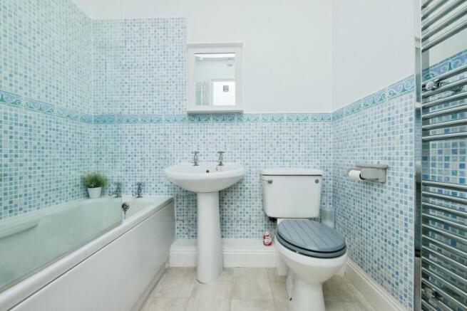1 bed Flat to rent Image 9