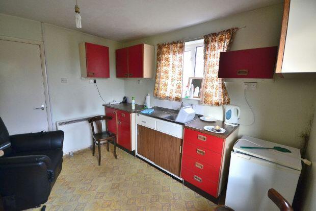 Kitchen/Breakfast Ro