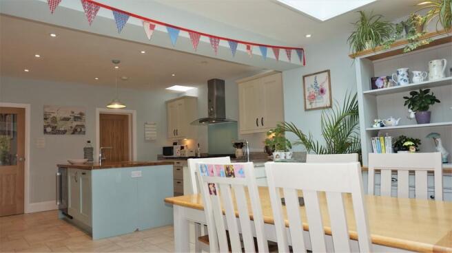 Kitchen 5