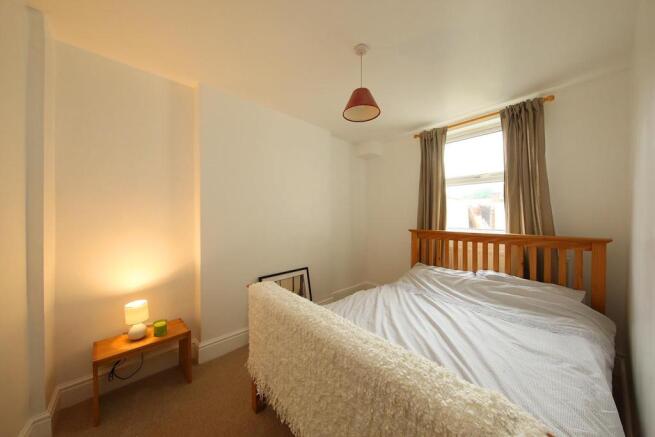 1 Gilestone Rd 1669.JPG