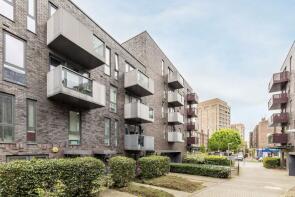 Flat 8, 17 Hierro Court, Bermuda Way, London E1 4GB