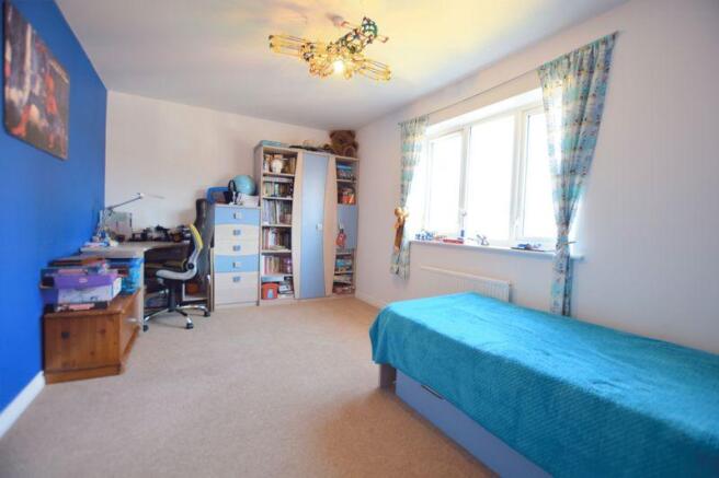 Photo 6