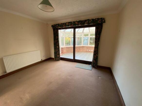 Dining Room.jpg