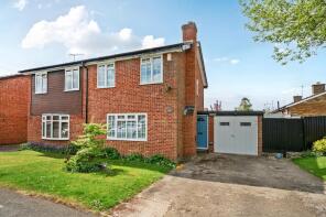 16, College Crescent, Aylesbury HP18 9RA