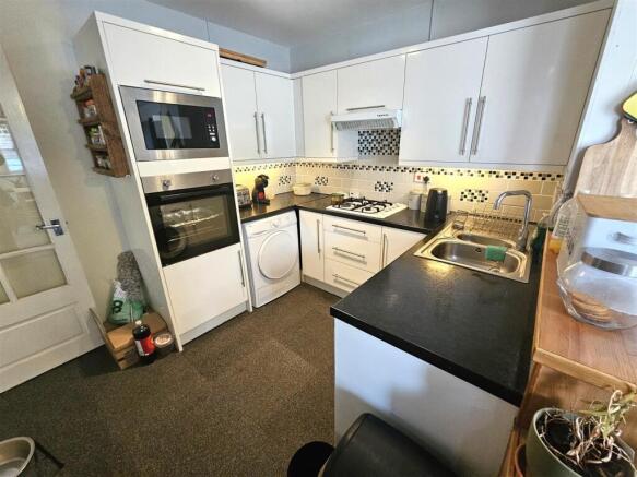 Kitchen.jpg