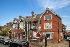 Flat 2, 25a, Bath Road, Heene, Worthing BN11 3PA