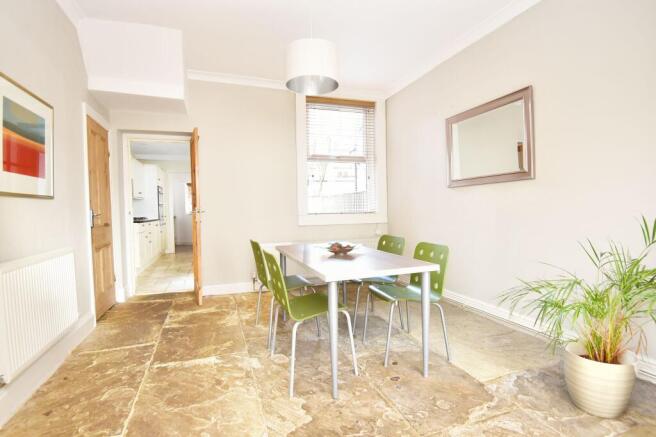 4 bed House for sale Image 12
