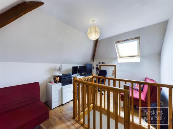 Attic room/home office