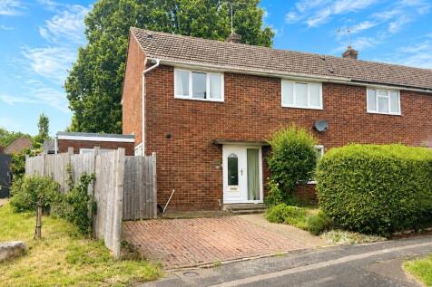 Field Road, Farnborough, Hampshire, GU14
