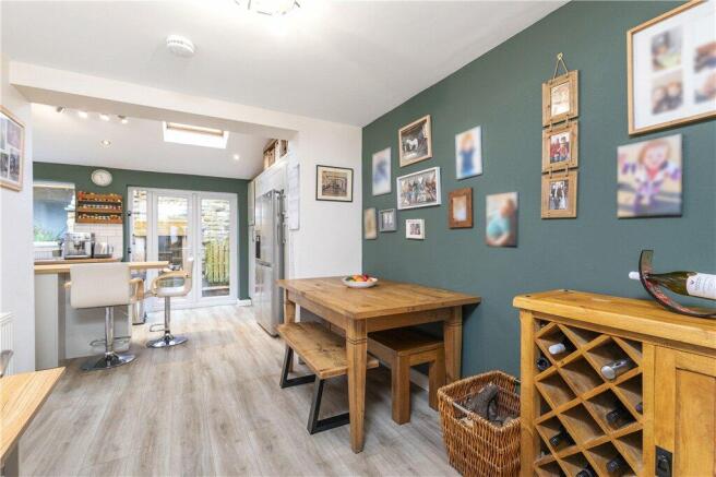 Kitchen/Dining