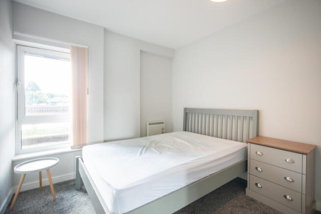 1 bed Flat to rent Image 6