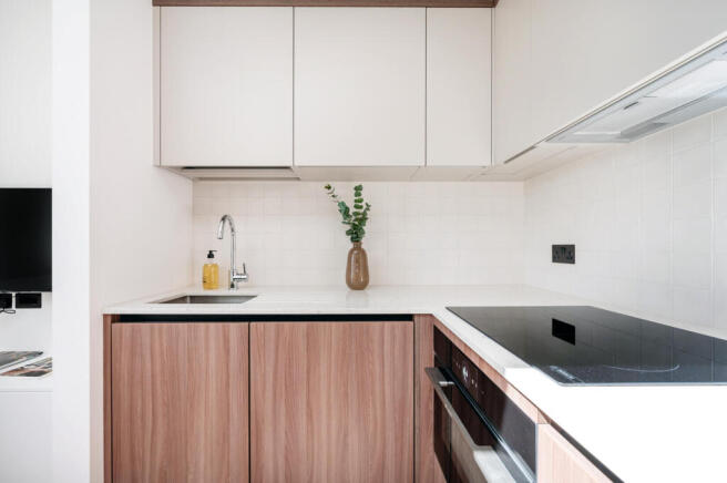 Apartment J (38).jpg