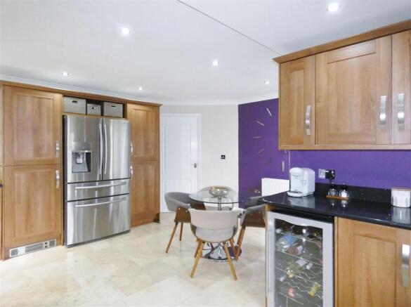 Kitchen/Breakfast Room