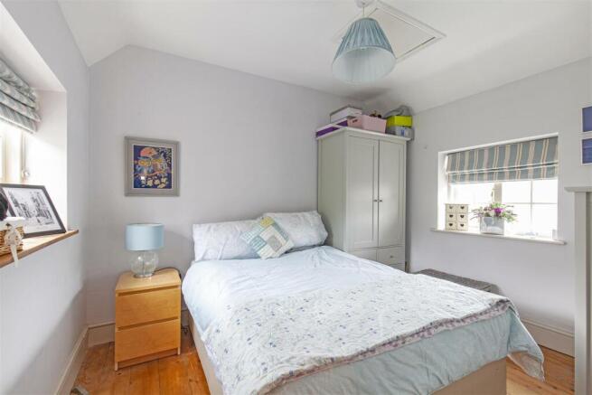 Bedroom 2-1.jpg