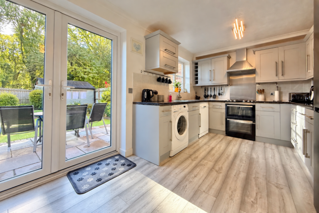 Kitchen/Dining Room