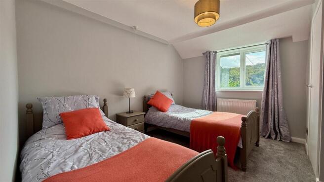 bed 3