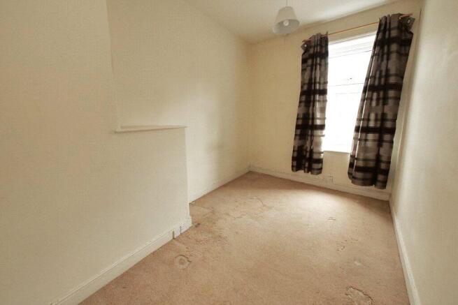 2 bed Terraced for sale Image 6