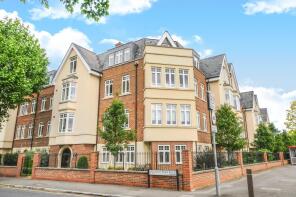 Flat 4, 42a, Albany Park Road, Kingston Upon Thames KT2 5SY