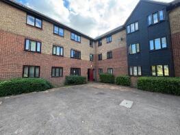138, Copperfields, Basildon SS15 5RZ