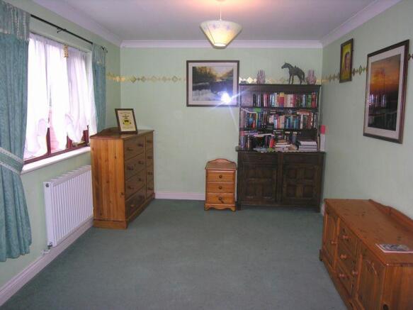 Photo 4