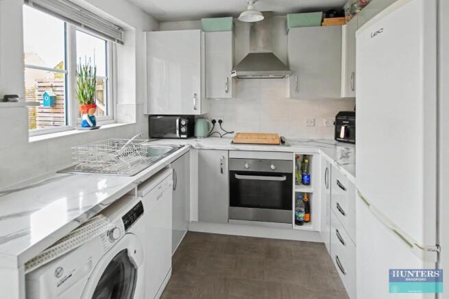 2 bed Semi-Detached for sale Image 6