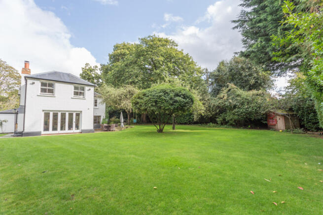 Large Rear Lawn