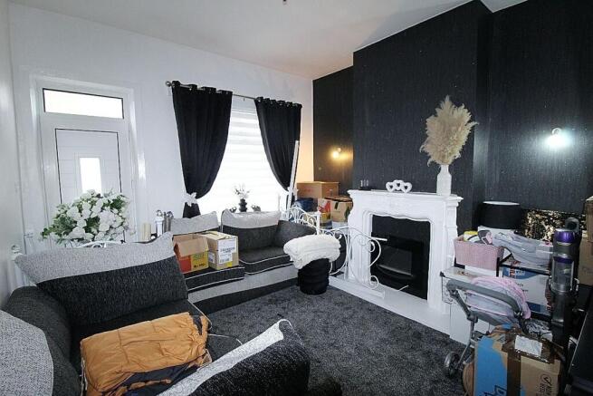 3 bed Terraced for sale Image 5