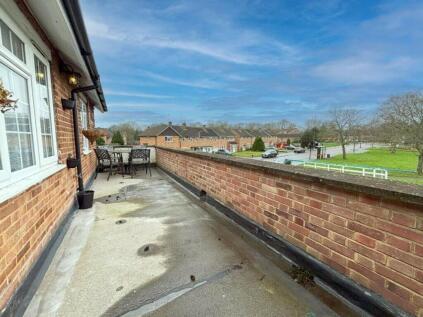 Eastham Crescent, Brentwood, CM13