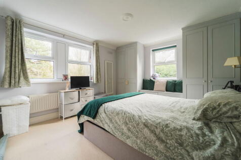 English Court, Surrey Road, Bournemouth, BH2 6BP