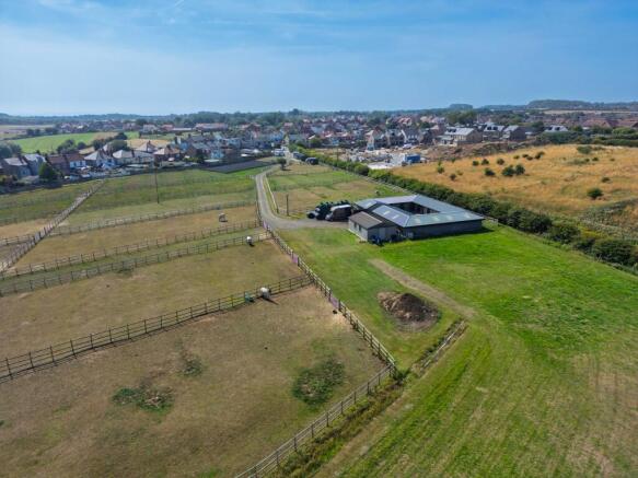 4 bed Detached for sale Image 4