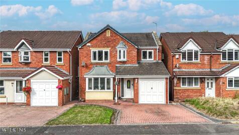 Lakeland Drive, Wilnecote, Tamworth, Staffordshire, B77