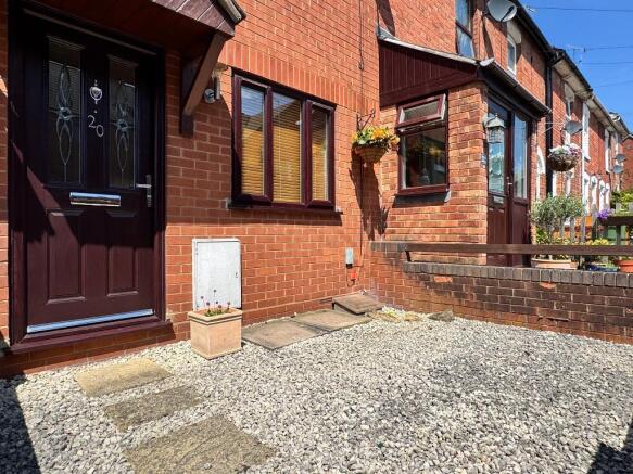 Front garden to No. 20