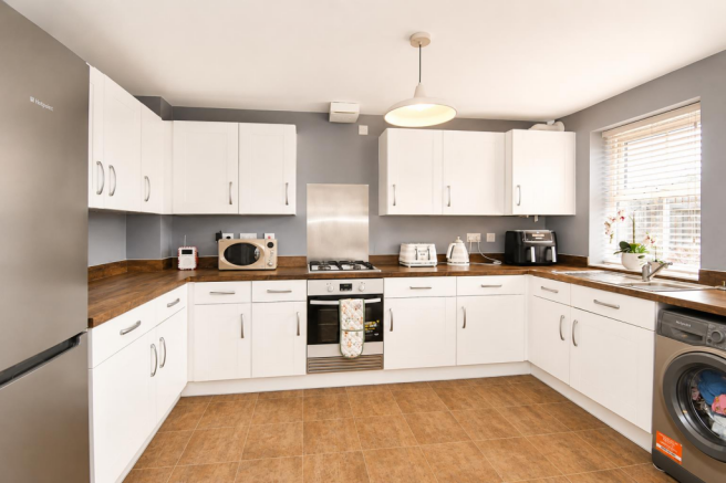 3 bed End of Terrace for sale Image 6