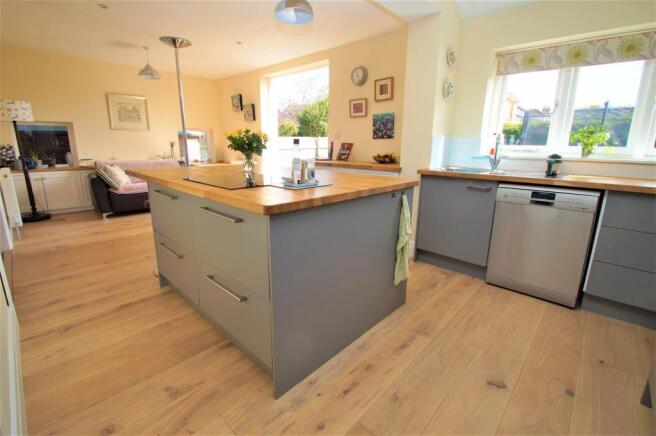 Kitchen 2