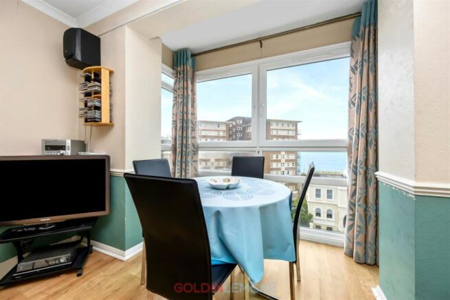 Living/Dining Room
