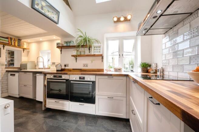 Kitchen  .jpg