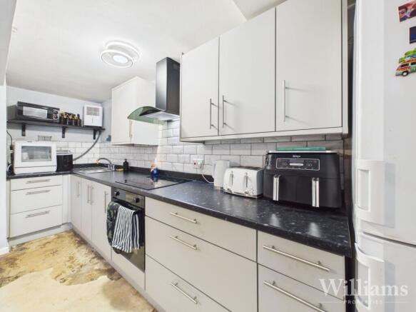 Kitchen/Living Area