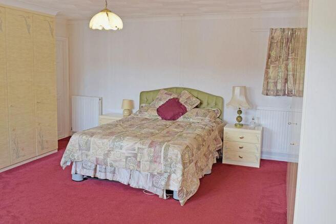 Main bedroom 