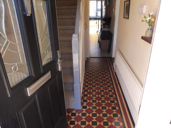 Photo 10