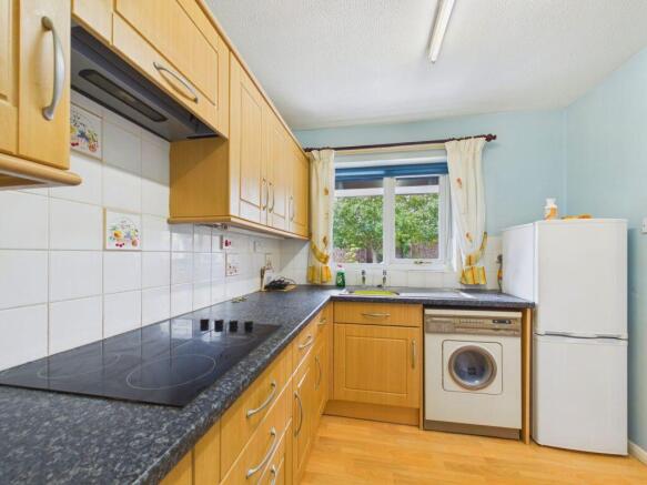 2 bed Terraced Bungalow for sale Image 9