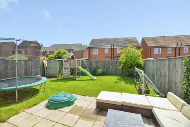 4 bedroom property for sale in Sculptor Crescent, Stockton-on-tees