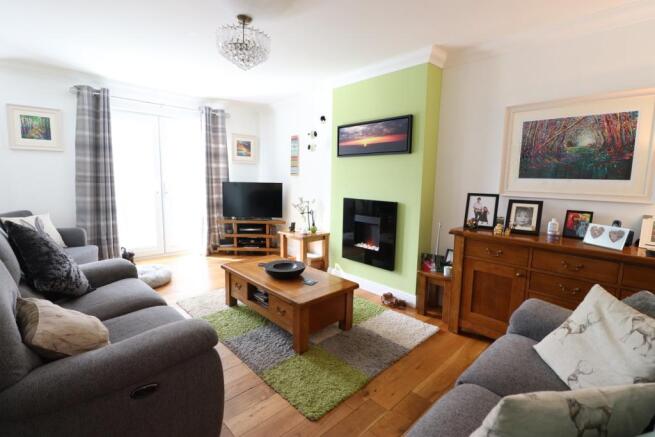 Dining Lounge