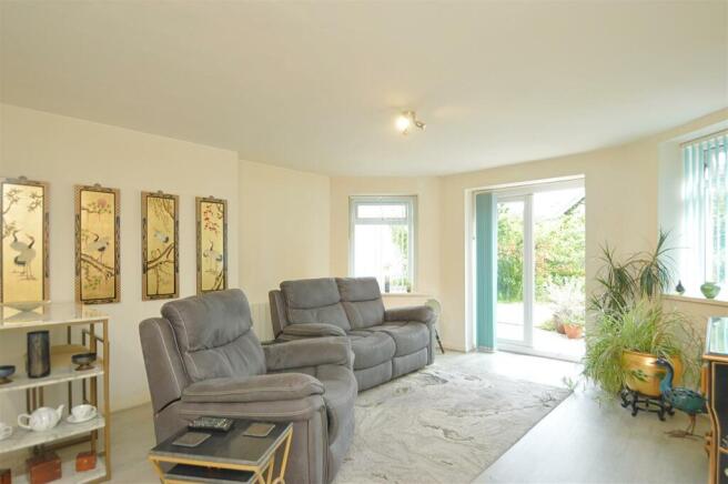 LivingArea2.jpg